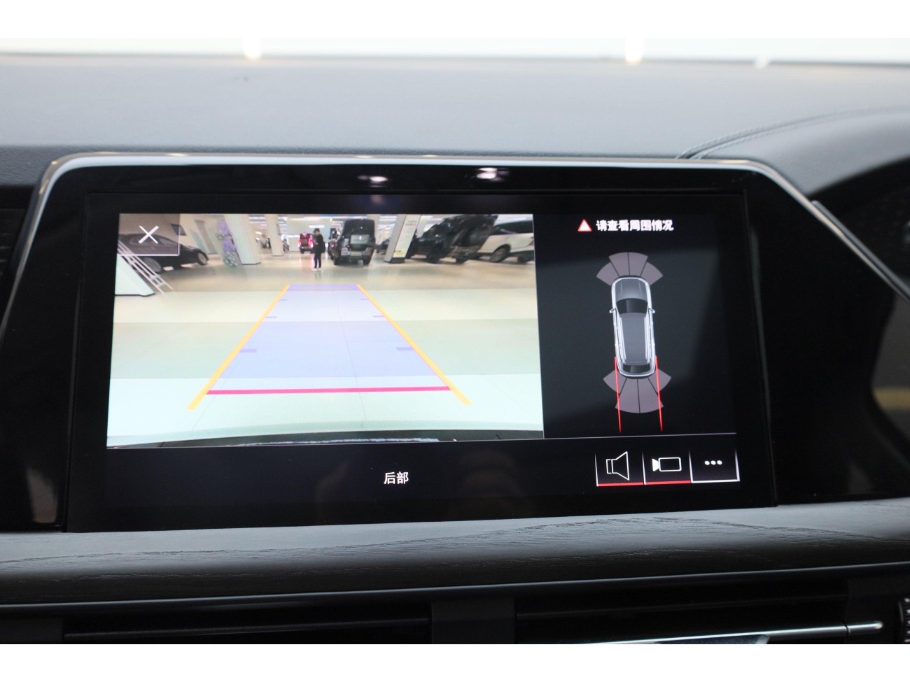 Audi Q6 40 TFSI 2024