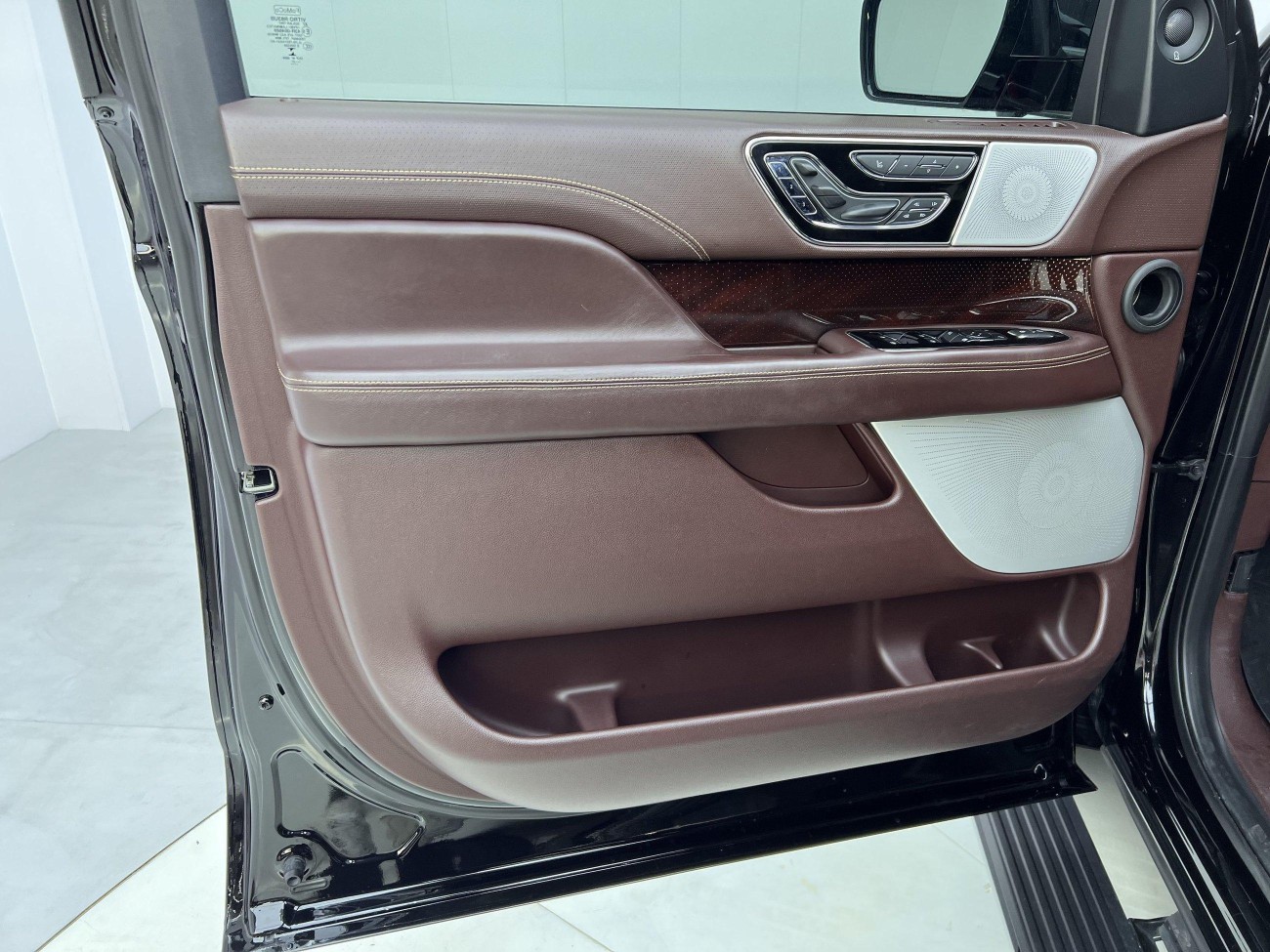 Lincoln Navigator 2021
