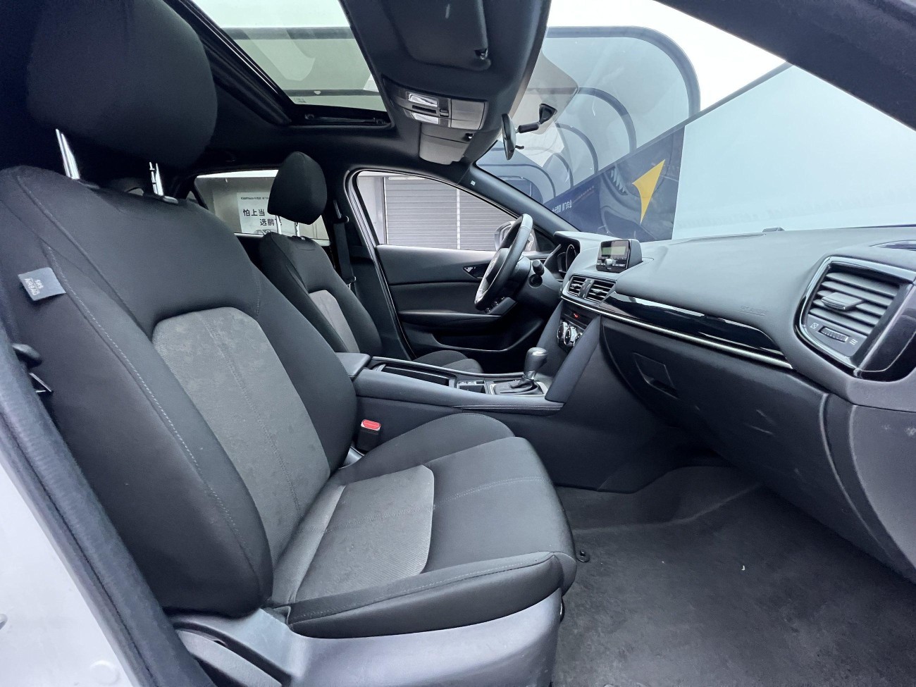 Mazda CX-4 2023