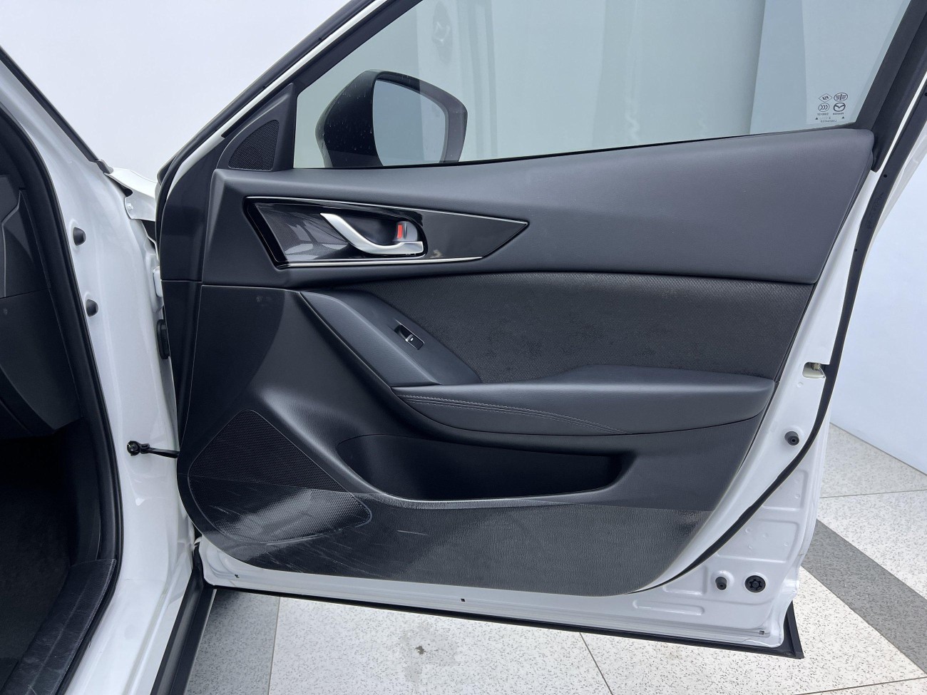 Mazda CX-4 2023
