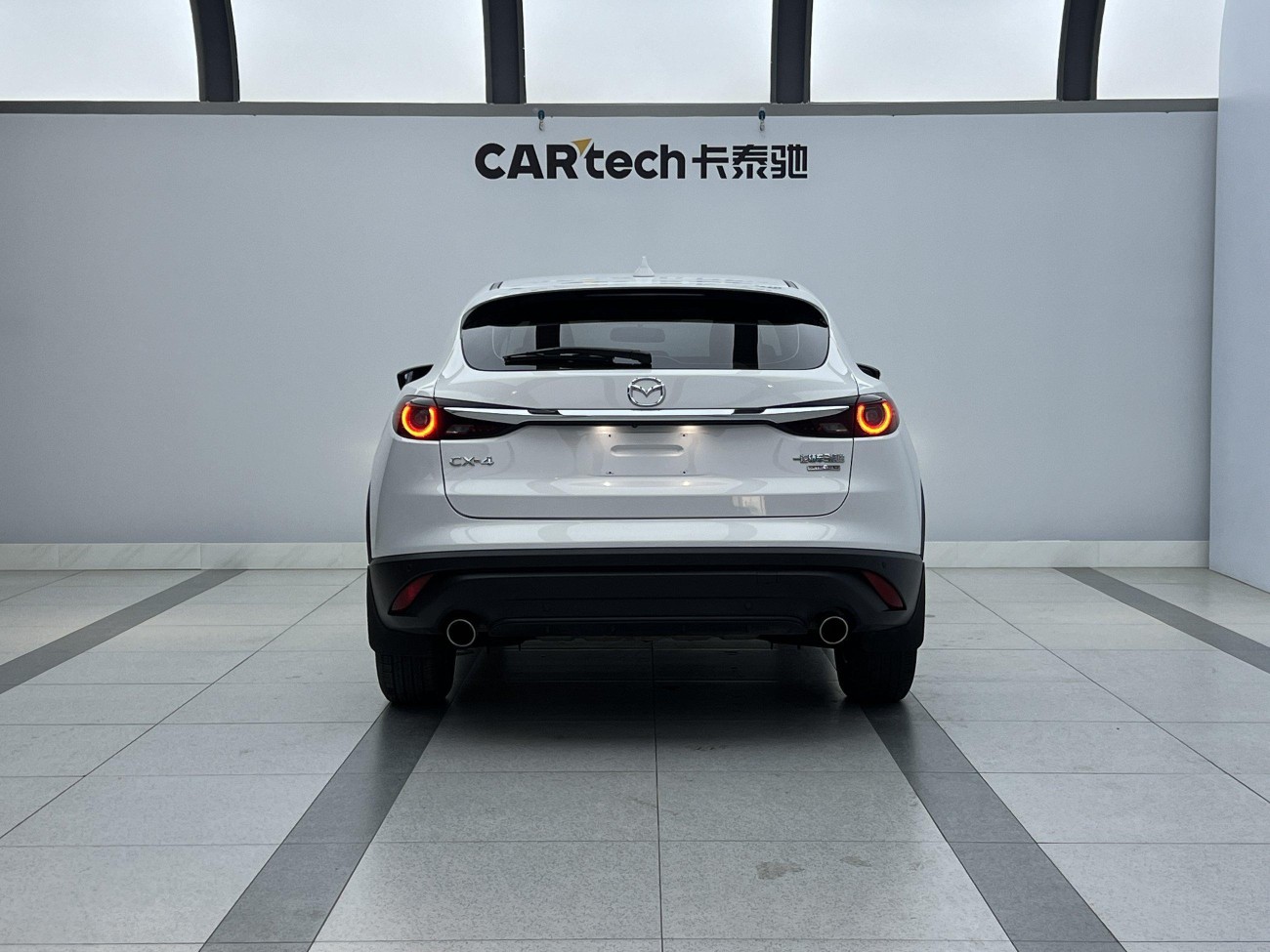 Mazda CX-4 2023