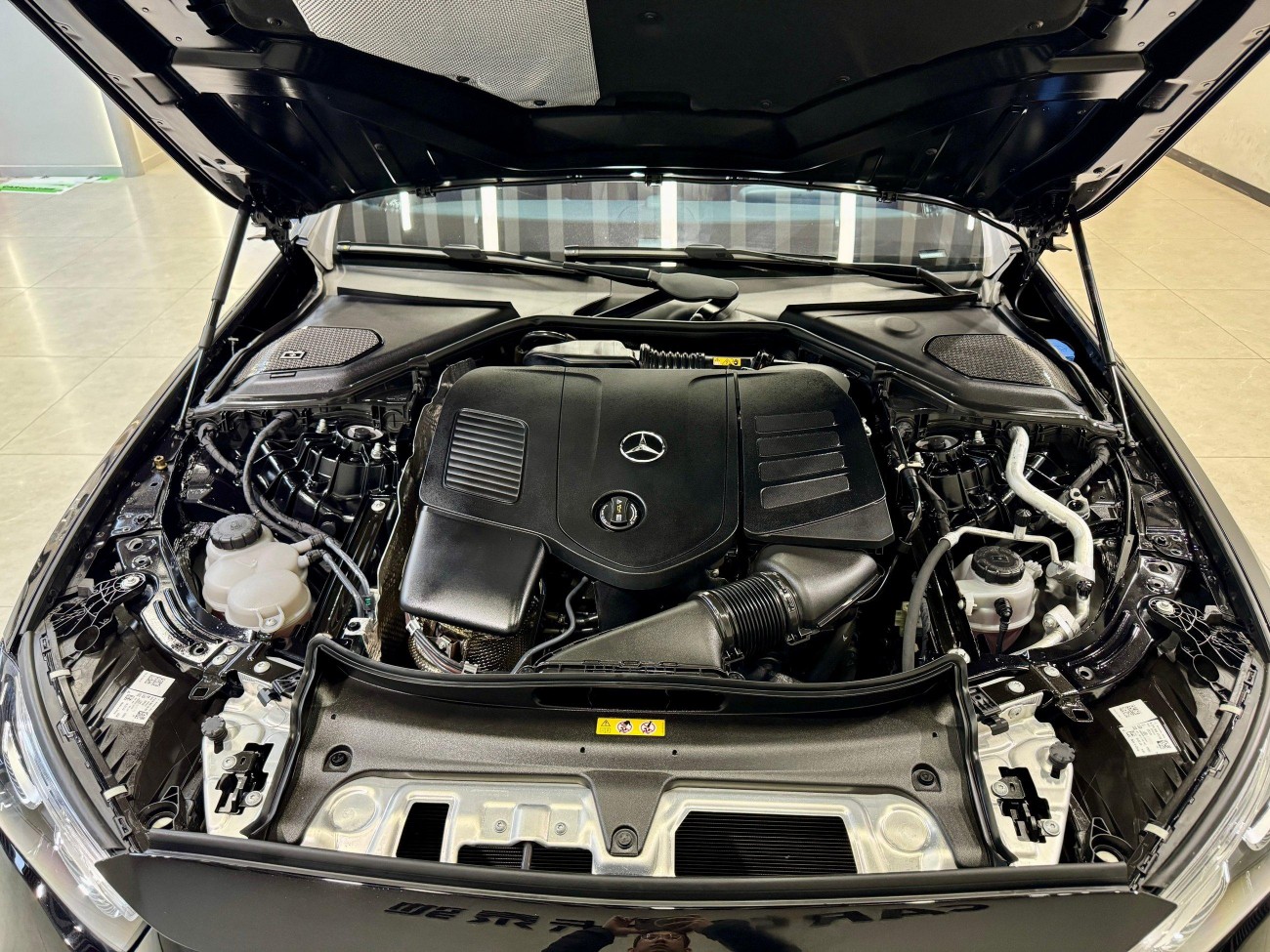 Mercedes-Benz E 300 L 2024
