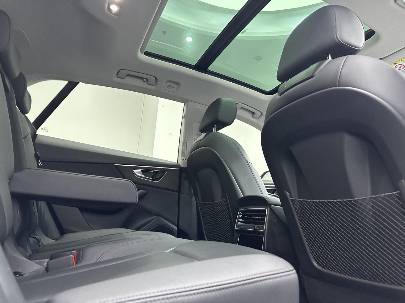 Audi Q8 45 TFSI 2023