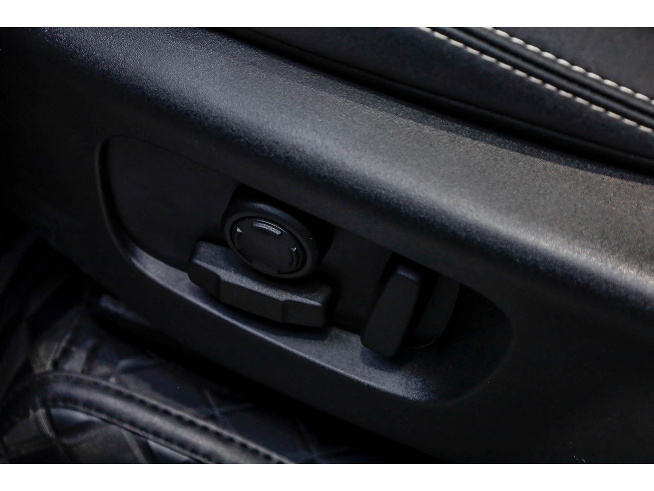 Land Rover Range Rover 2023