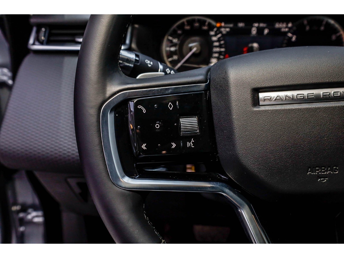 Land Rover Range Rover 2023