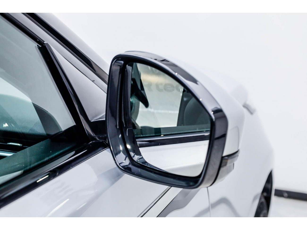 Land Rover Range Rover 2023