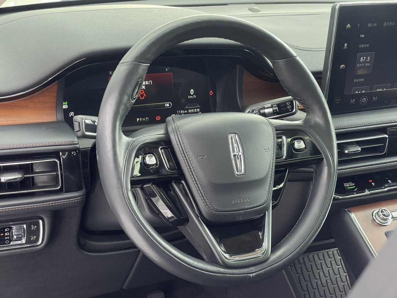 Lincoln Aviator 2024