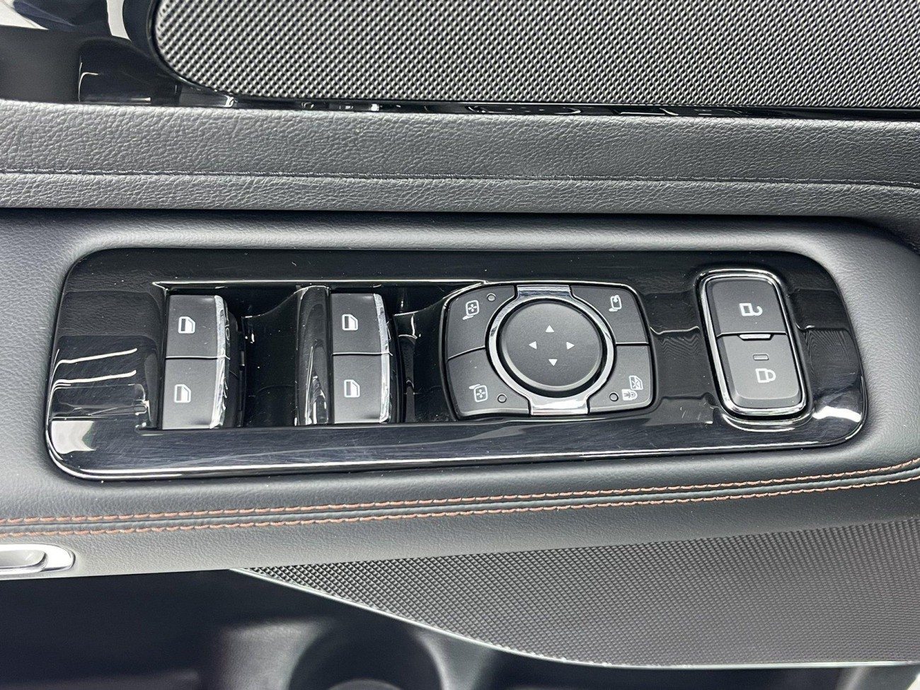 Lincoln Aviator 2024