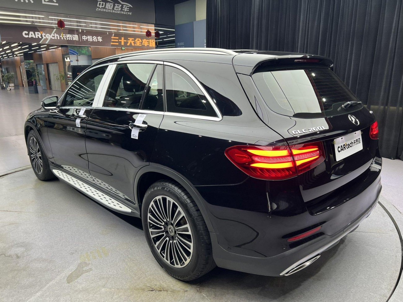 Mercedes-Benz GLC 260 L 2019