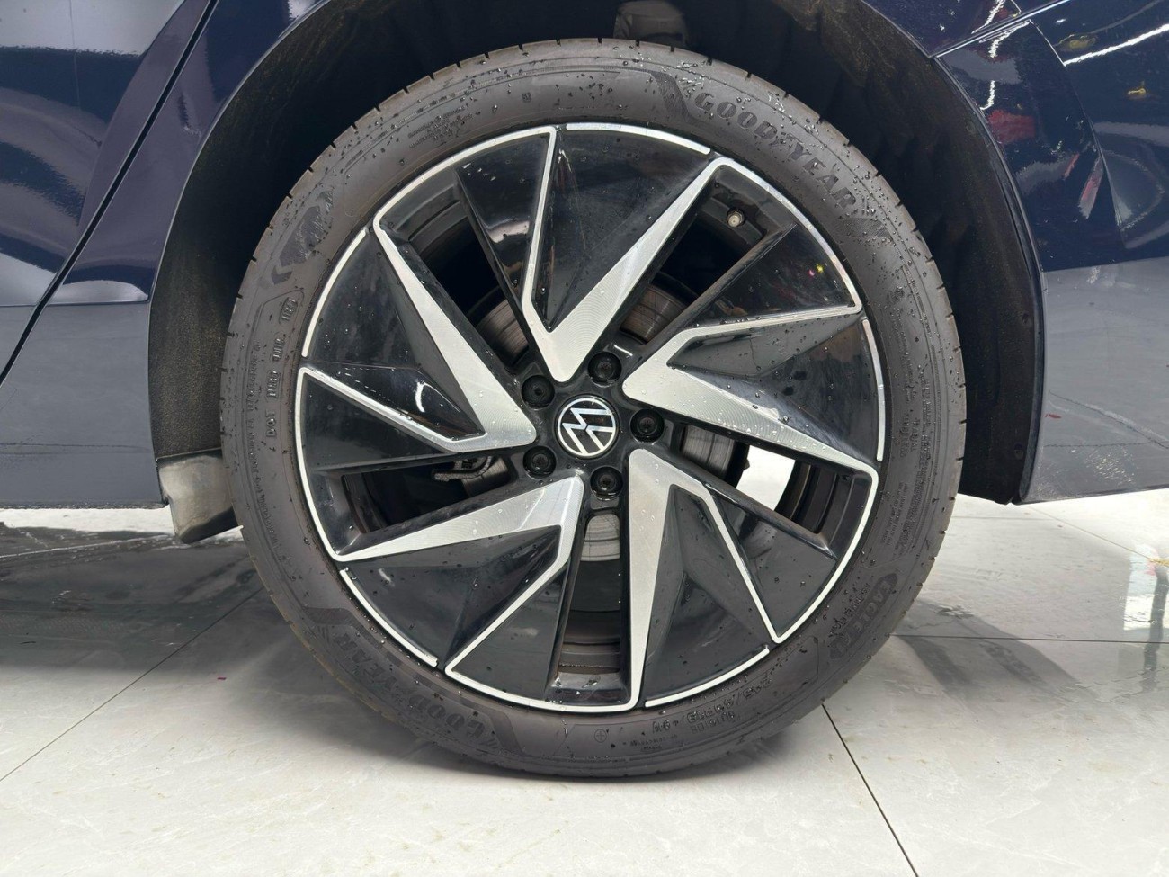 Volkswagen Magotan 2025