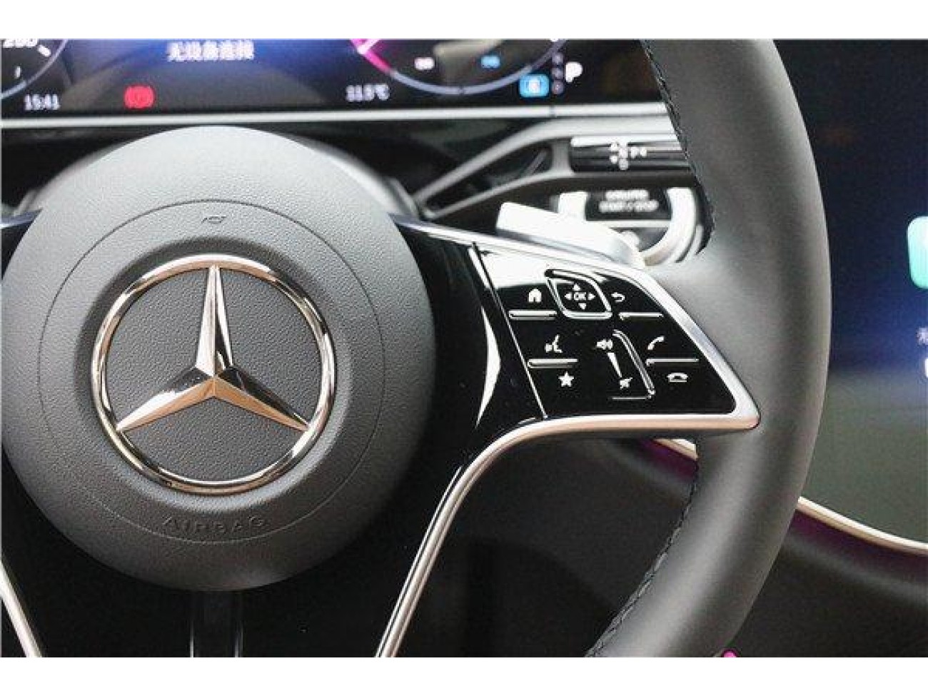 Mercedes-Benz E 300 L 2025