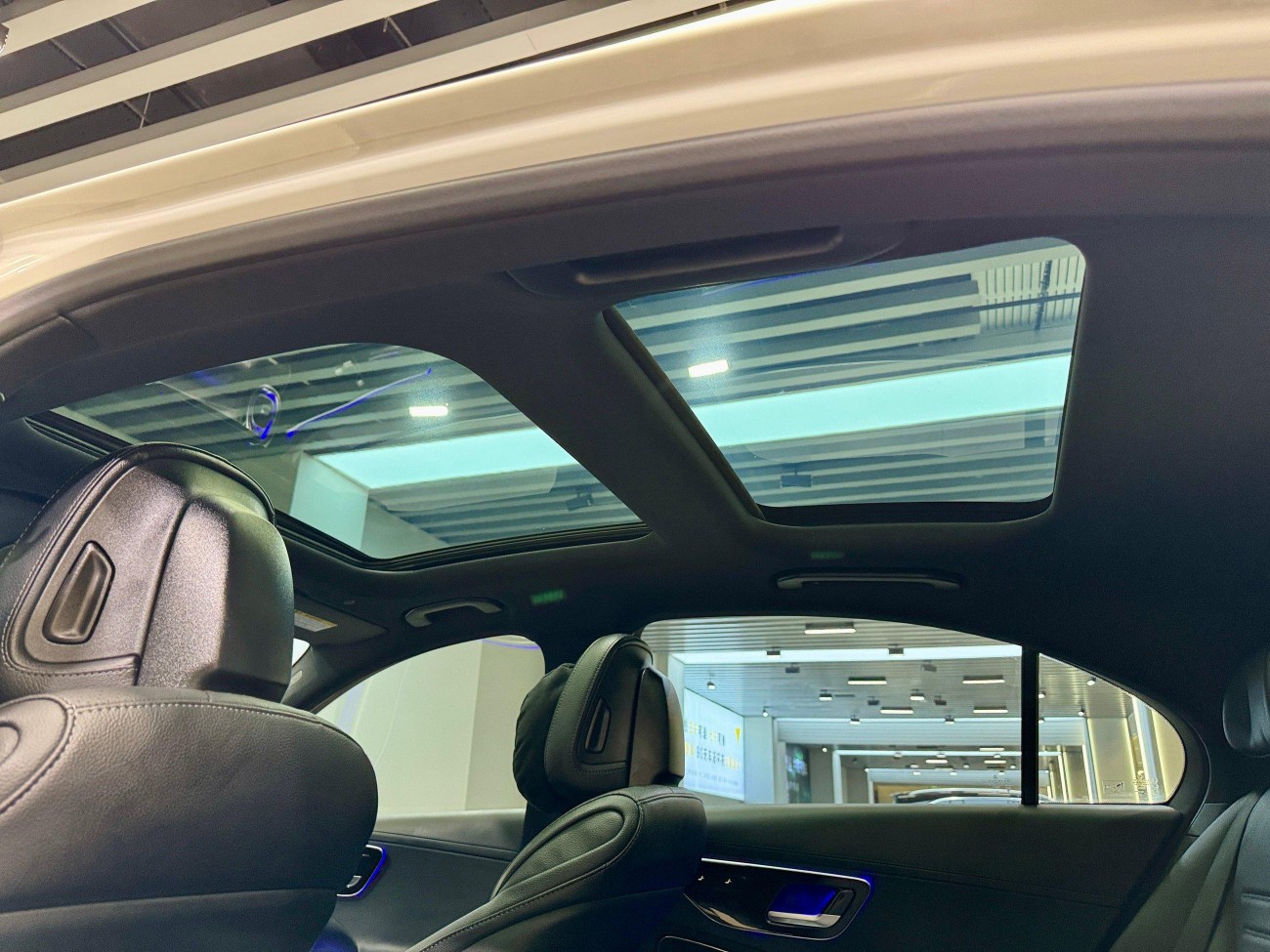 Mercedes-Benz C 260 L 2025