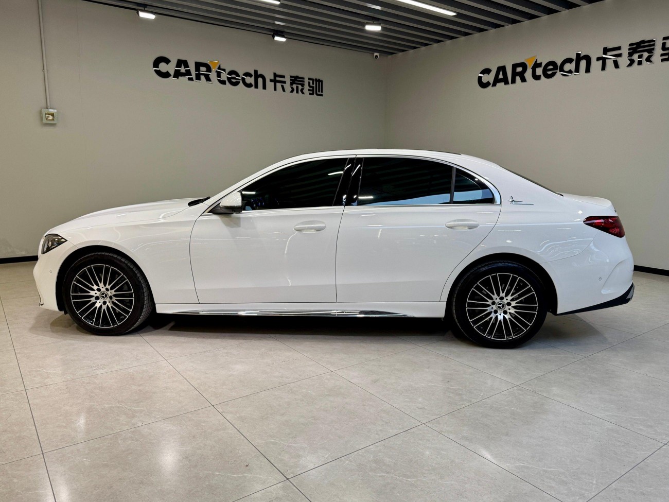 Mercedes-Benz C 260 L 2025