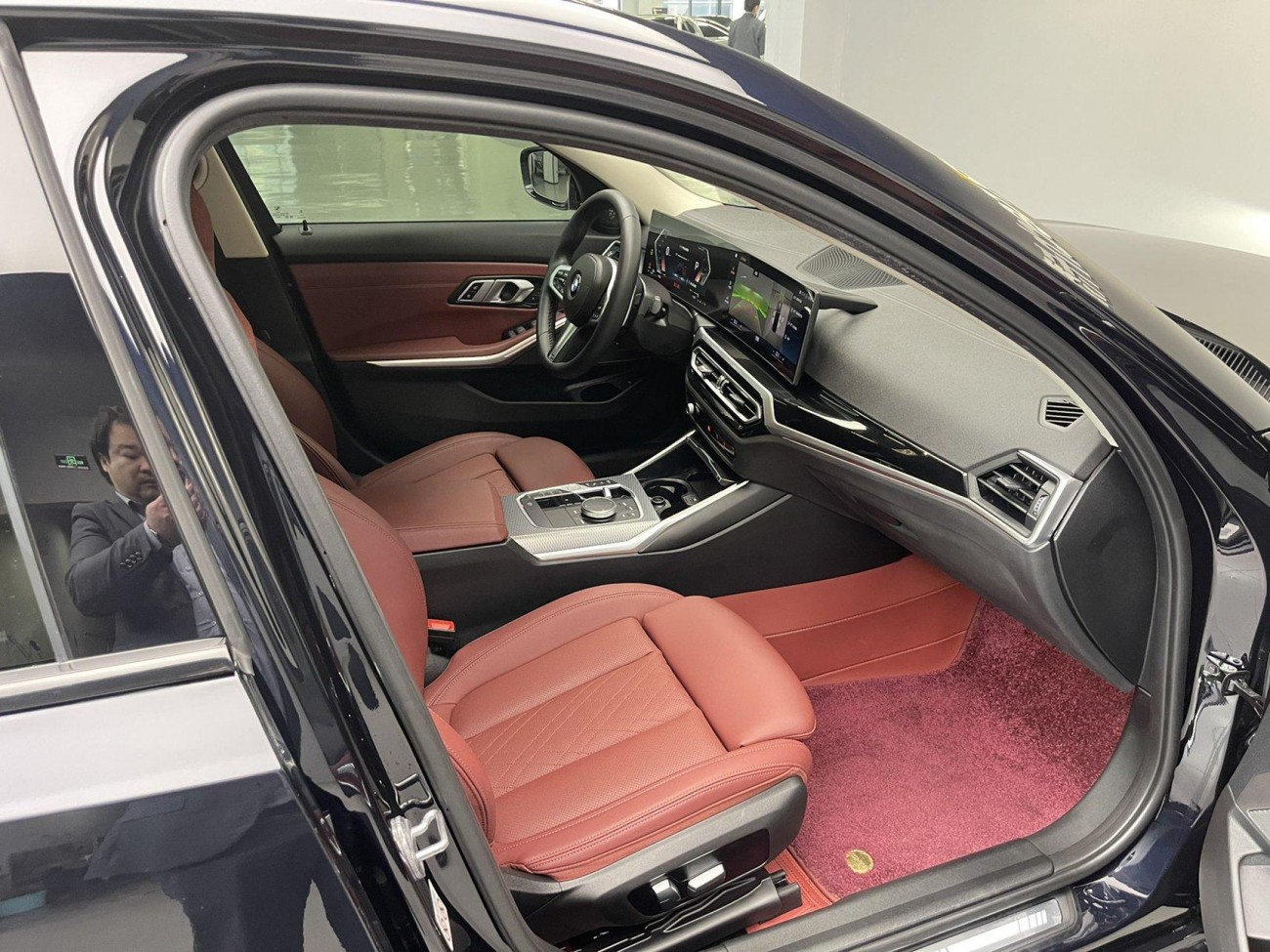 BMW 325Li 2023