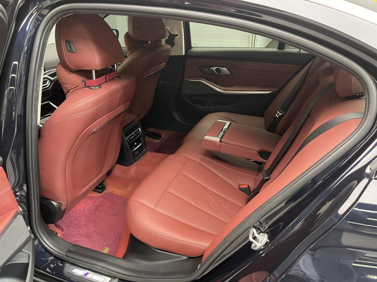 BMW 325Li 2023