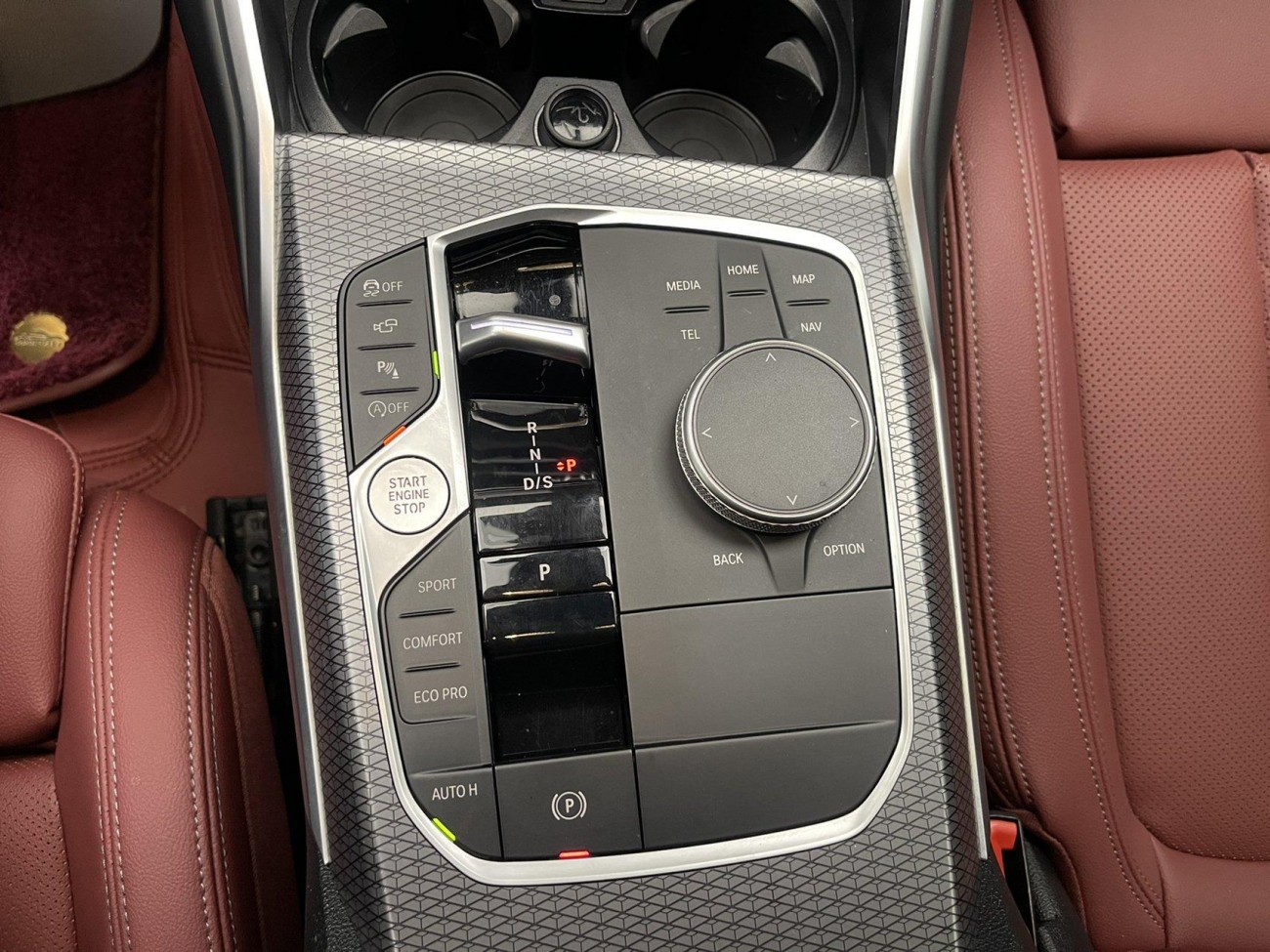 BMW 325Li 2023
