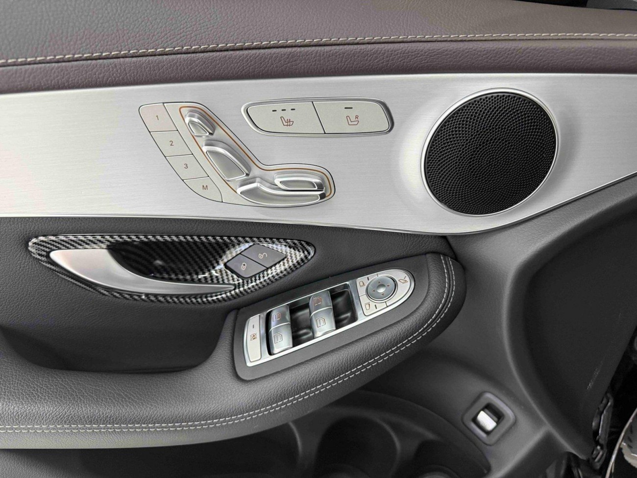 Mercedes-Benz GLC 260 L 2022