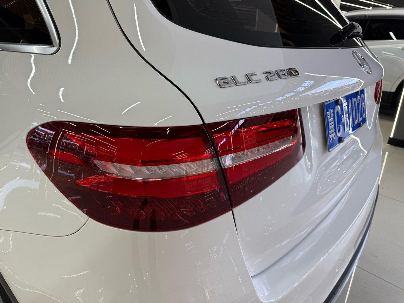 Mercedes-Benz GLC260 4MATIC 2017