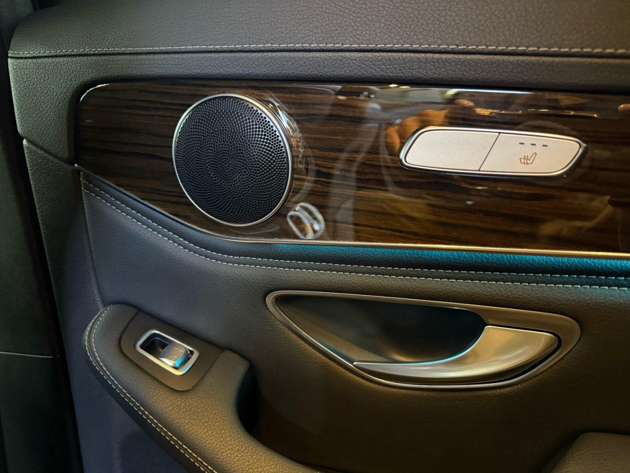 Mercedes-Benz GLC 260 L 2019