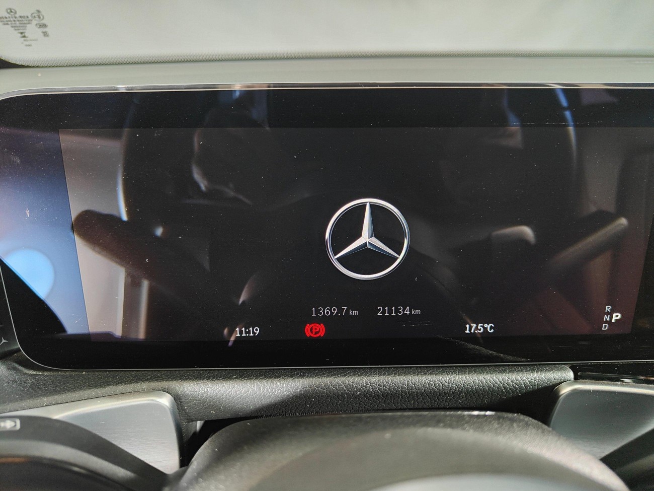 Mercedes-Benz GLB 2024