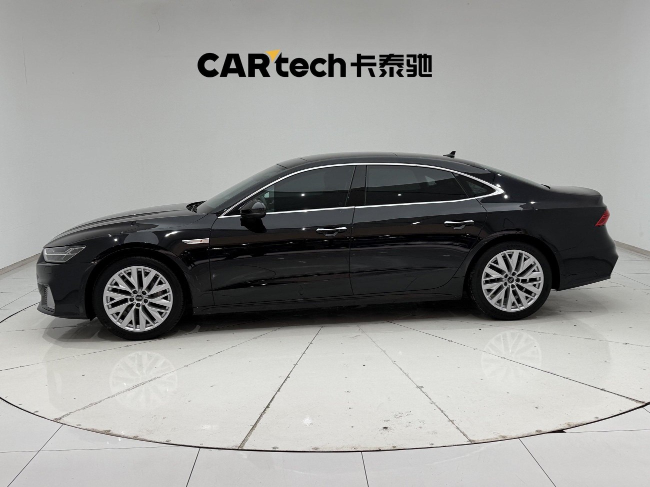 Audi A7L 45 TFSI 2023