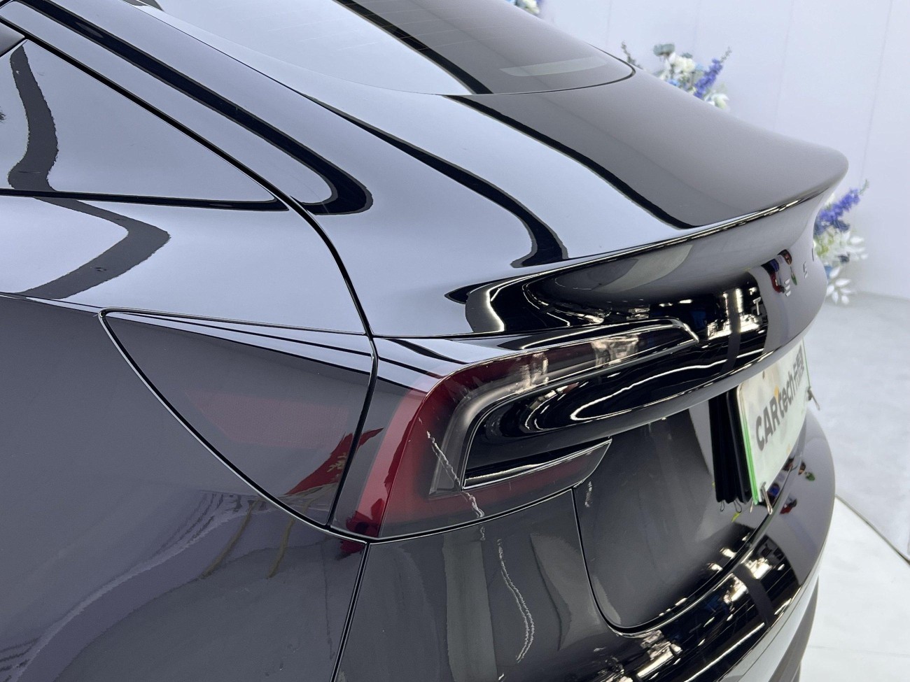 Tesla Model 3 2024