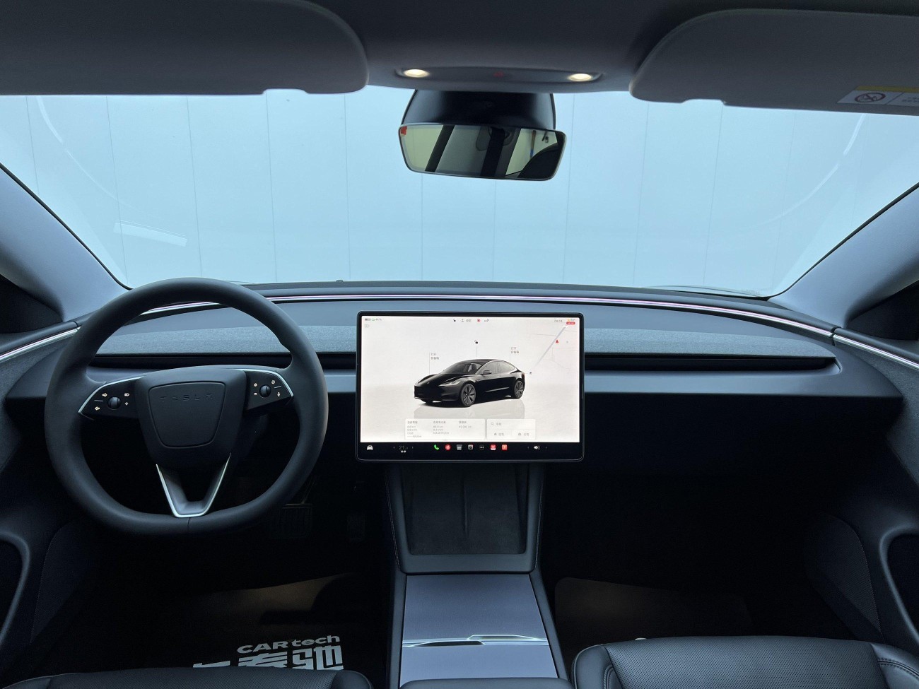 Tesla Model 3 2024