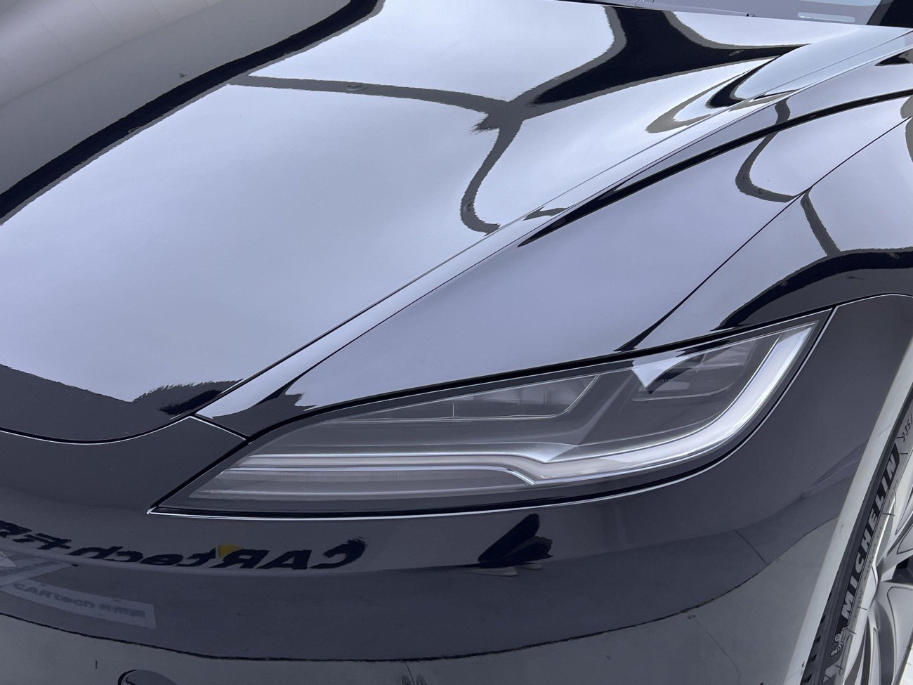 Tesla Model 3 2024