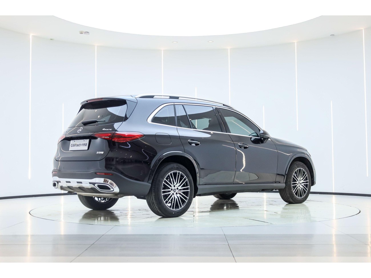 Mercedes-Benz GLC 260 L 2026