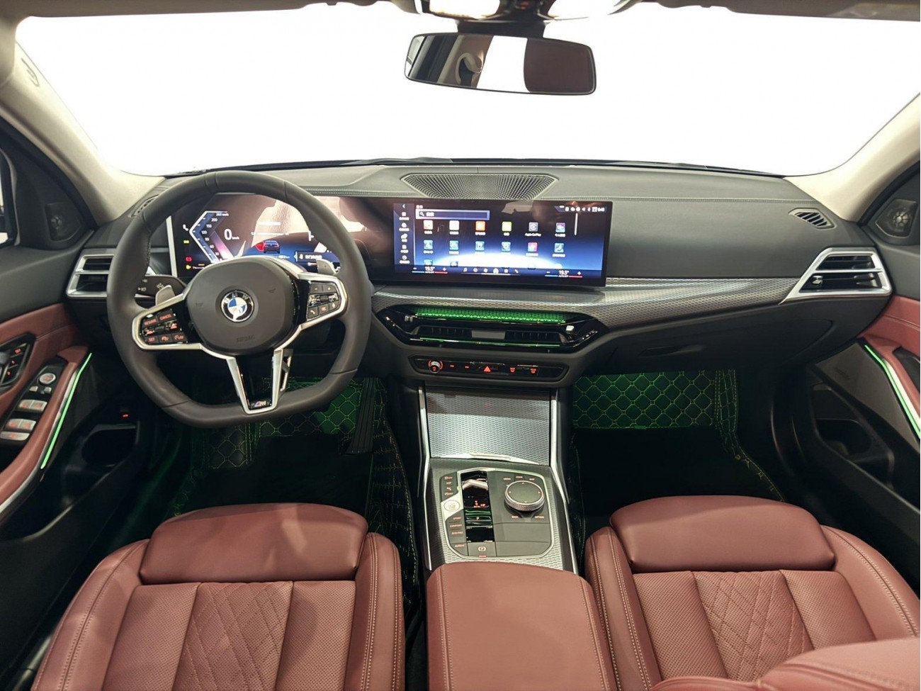 BMW 330Li 2025