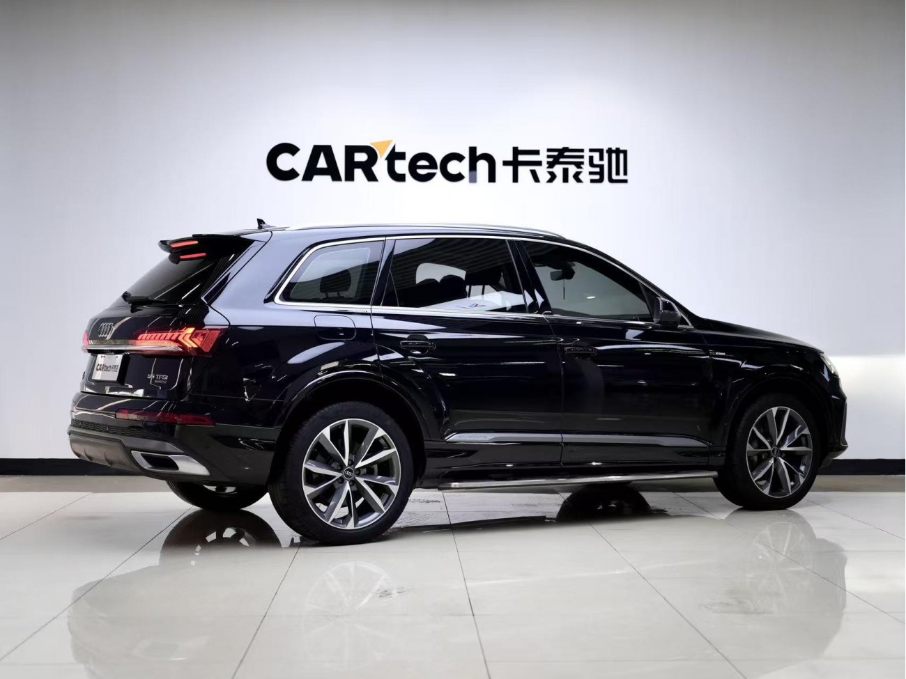 Audi Q7 45 TFSI 2021
