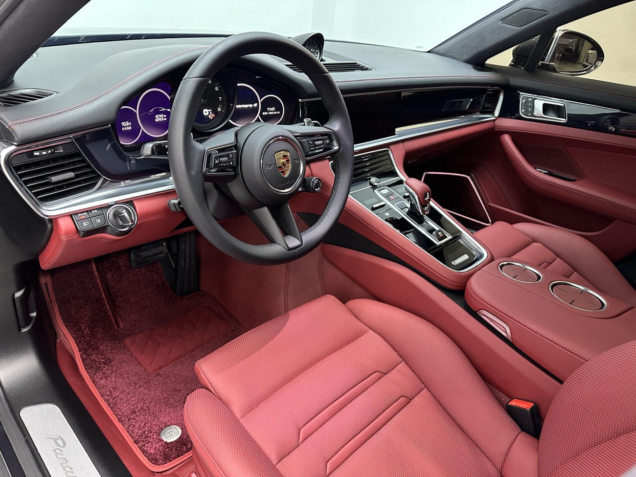 Porsche Panamera 2023