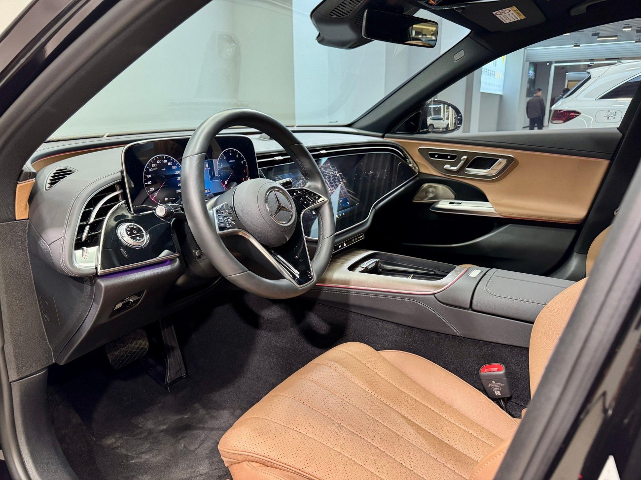 Mercedes-Benz E 300 L 2024