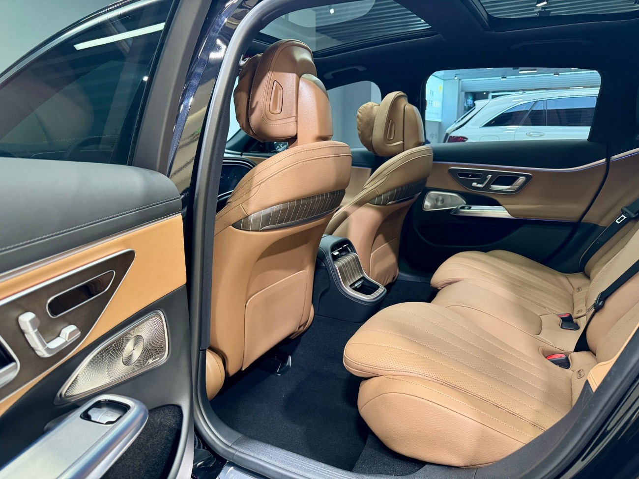 Mercedes-Benz E 300 L 2024