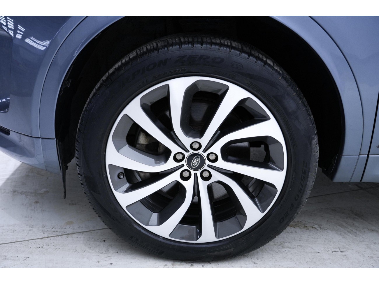 Land Rover Discovery Sport 2020