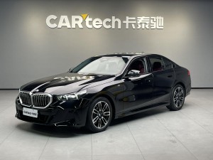 BMW 525i 2024