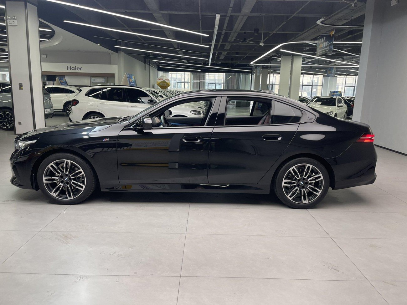 BMW 525i 2024