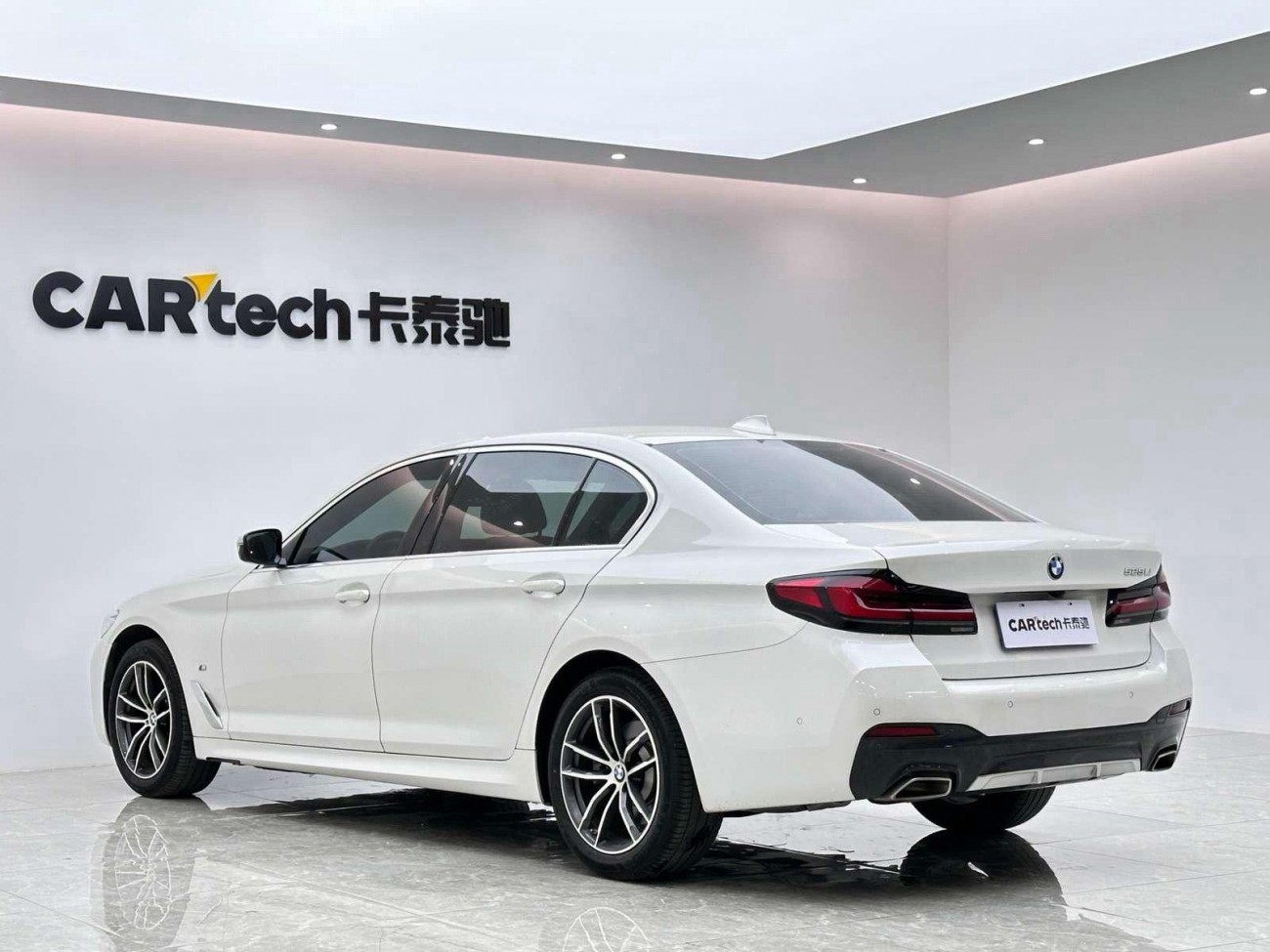 BMW 525Li 2021