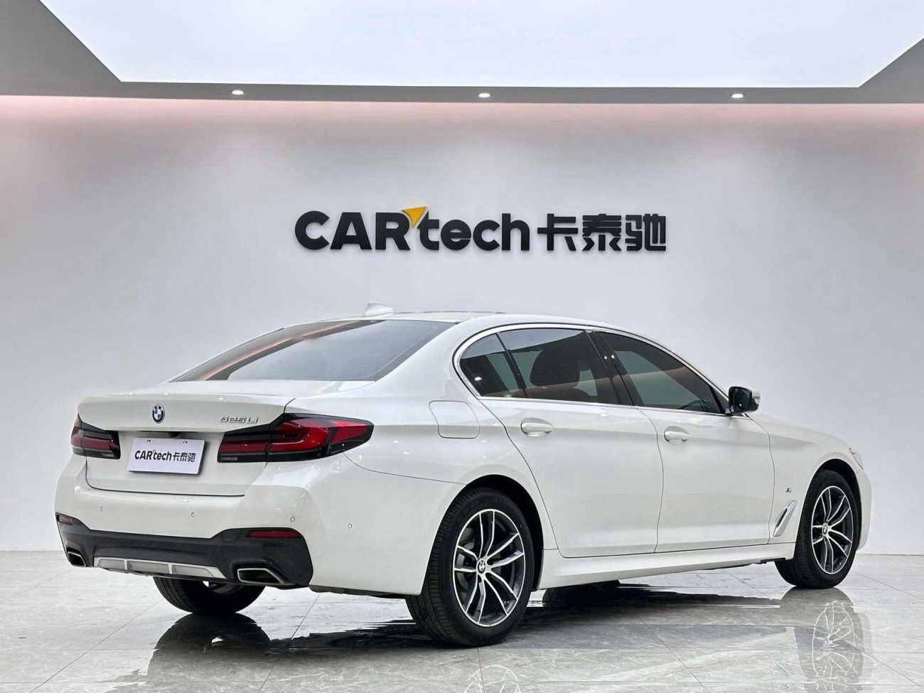 BMW 525Li 2021