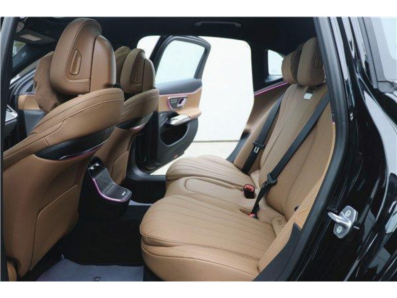 Mercedes-Benz E 260 L 2026