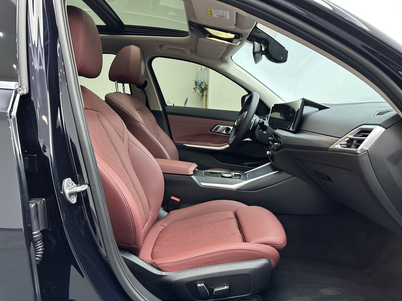 BMW 325Li 2025