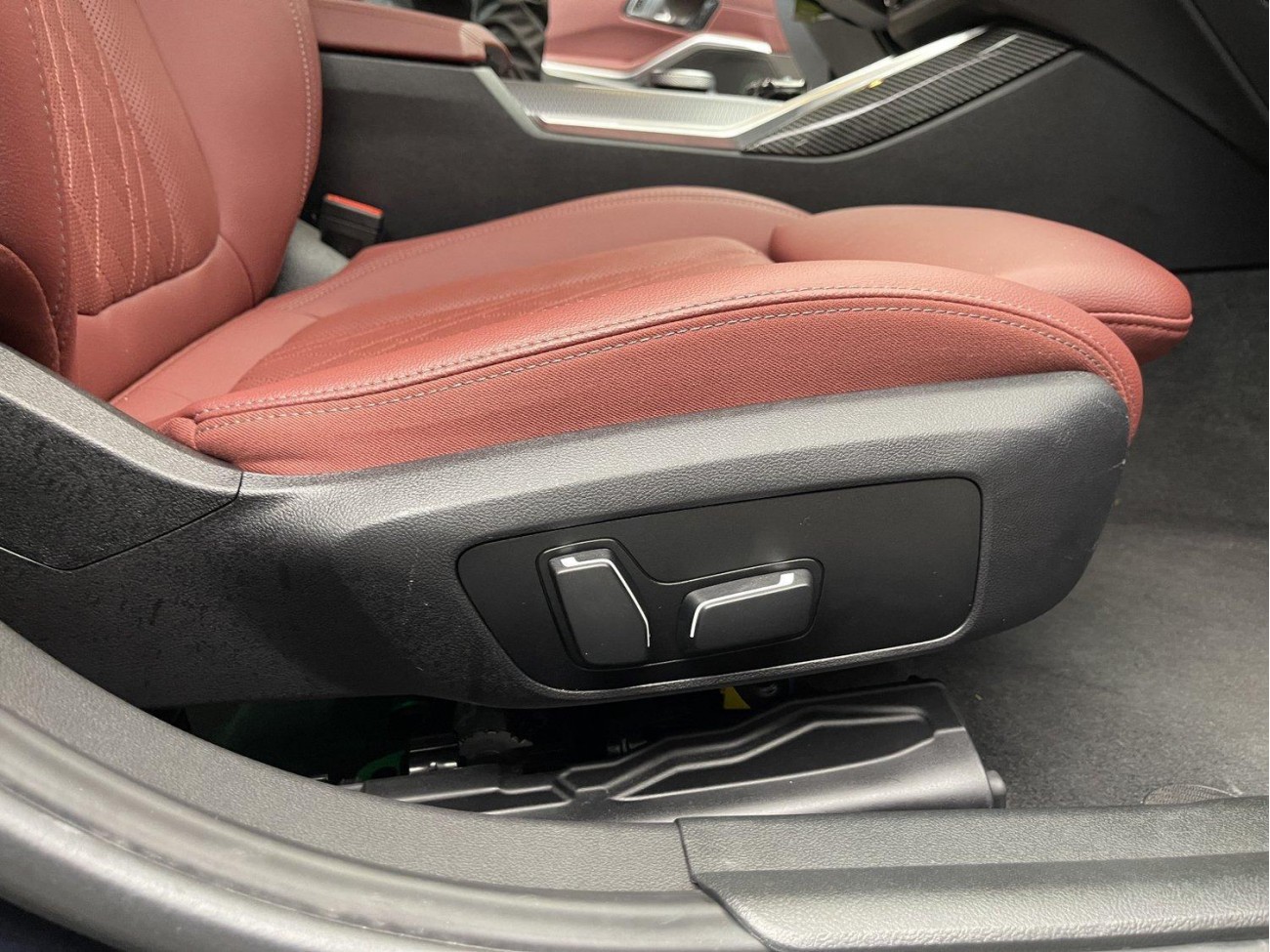 BMW 325i 2024