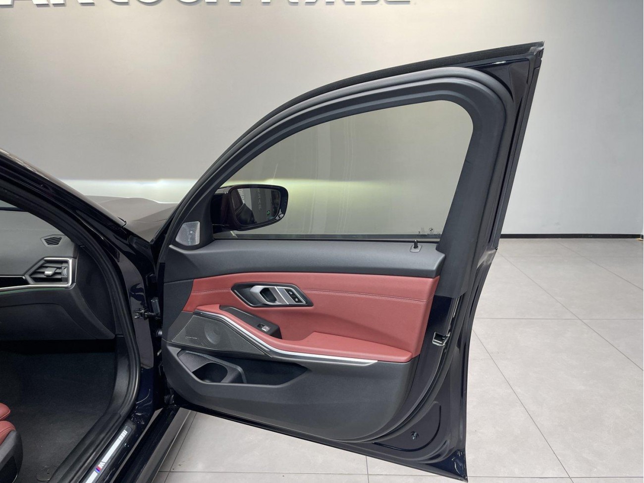 BMW 325i 2024