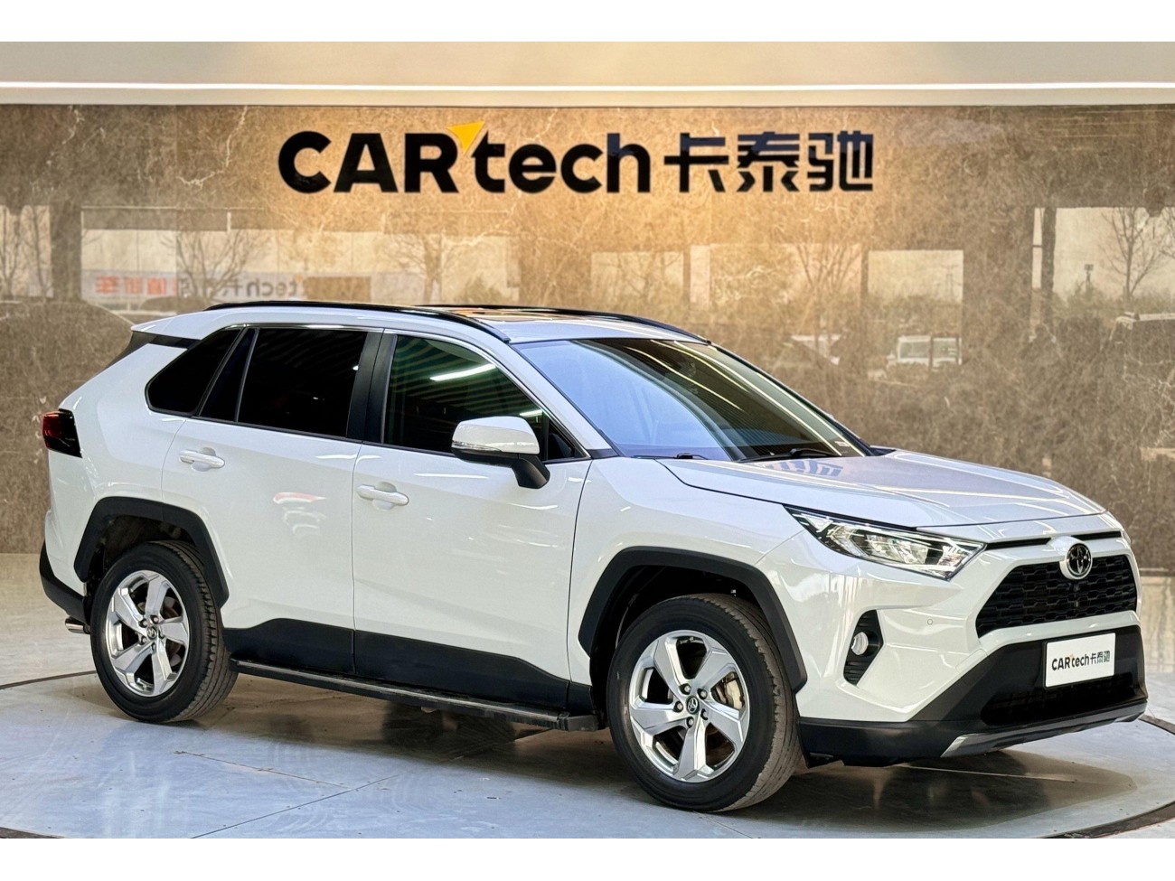 Toyota RAV4 2021