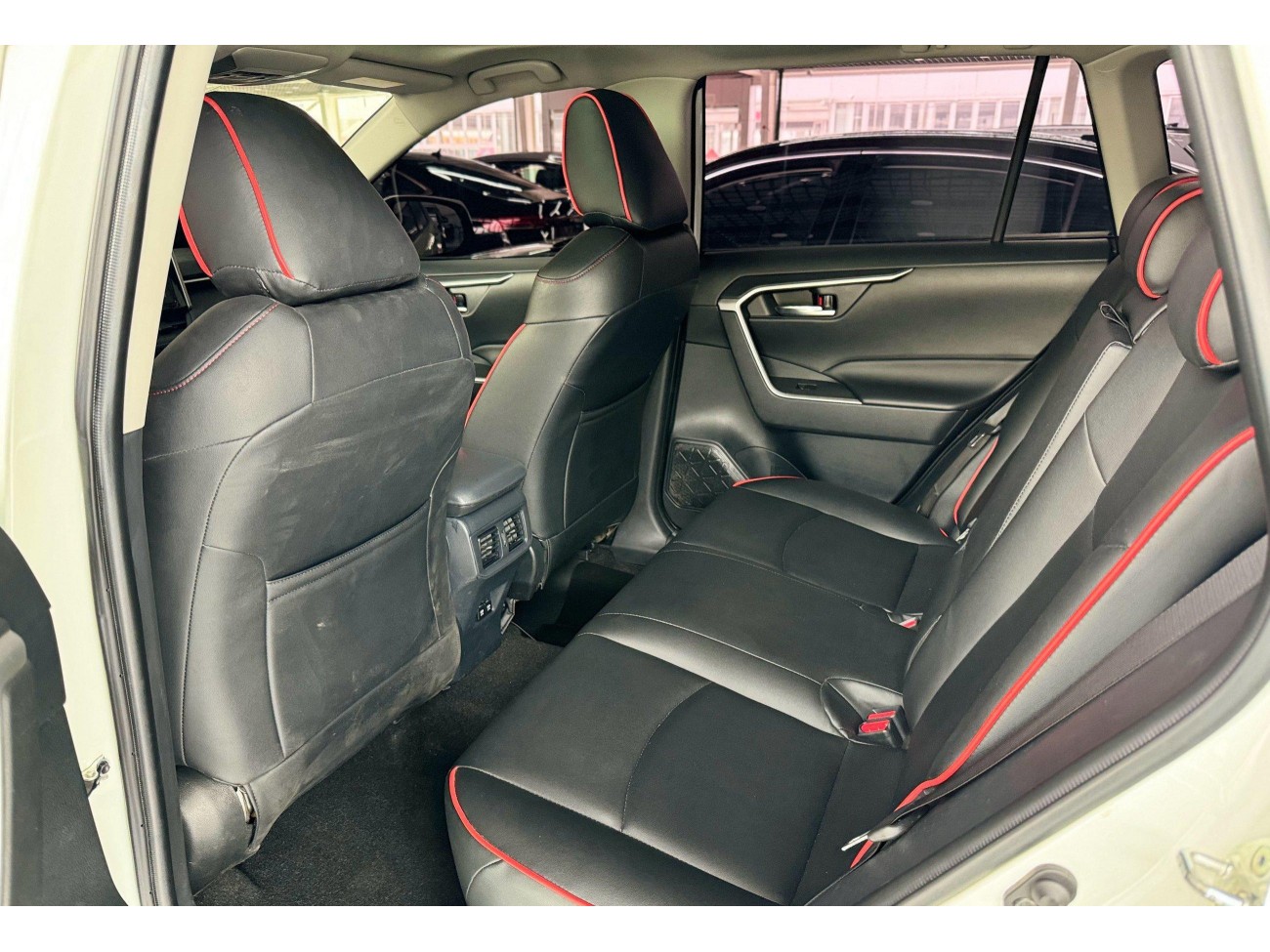 Toyota RAV4 2021
