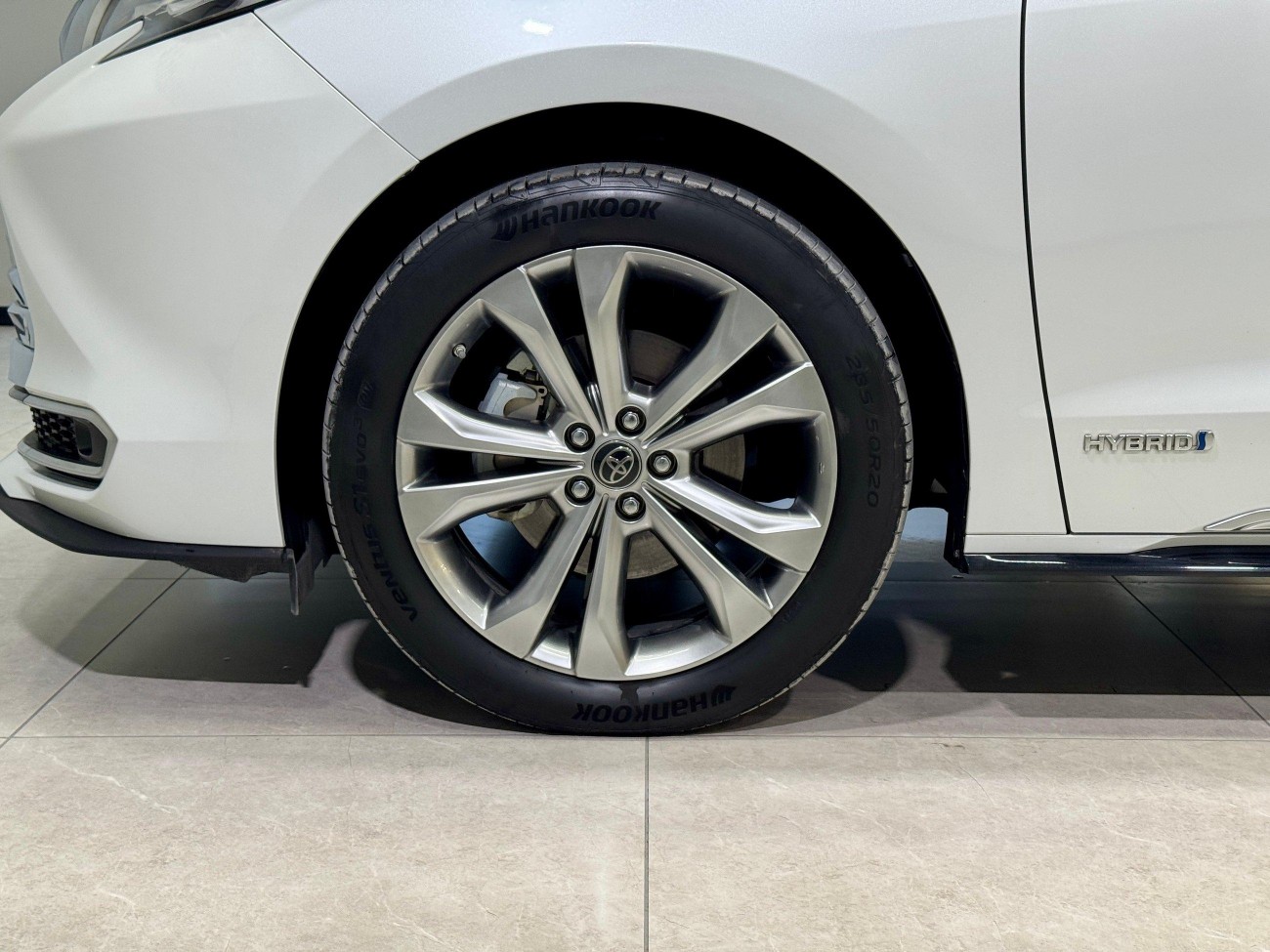 Toyota Sienna 2023