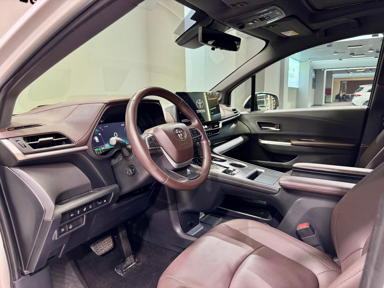 Toyota Sienna 2023