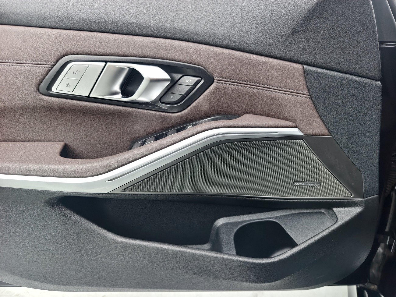 BMW 325Li 2019