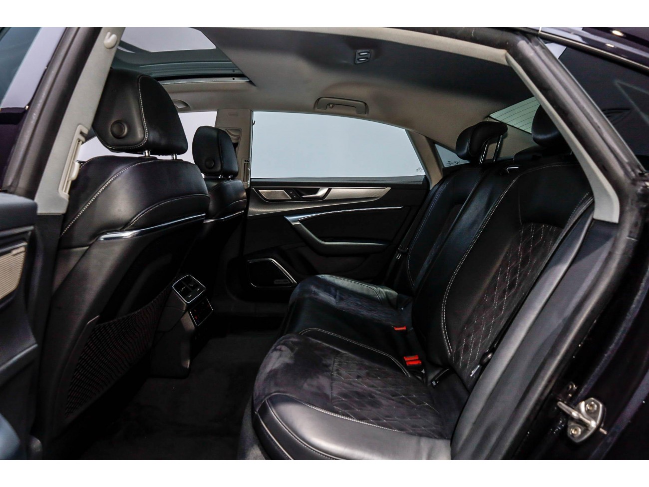 Audi A7L 45 TFSI 2024