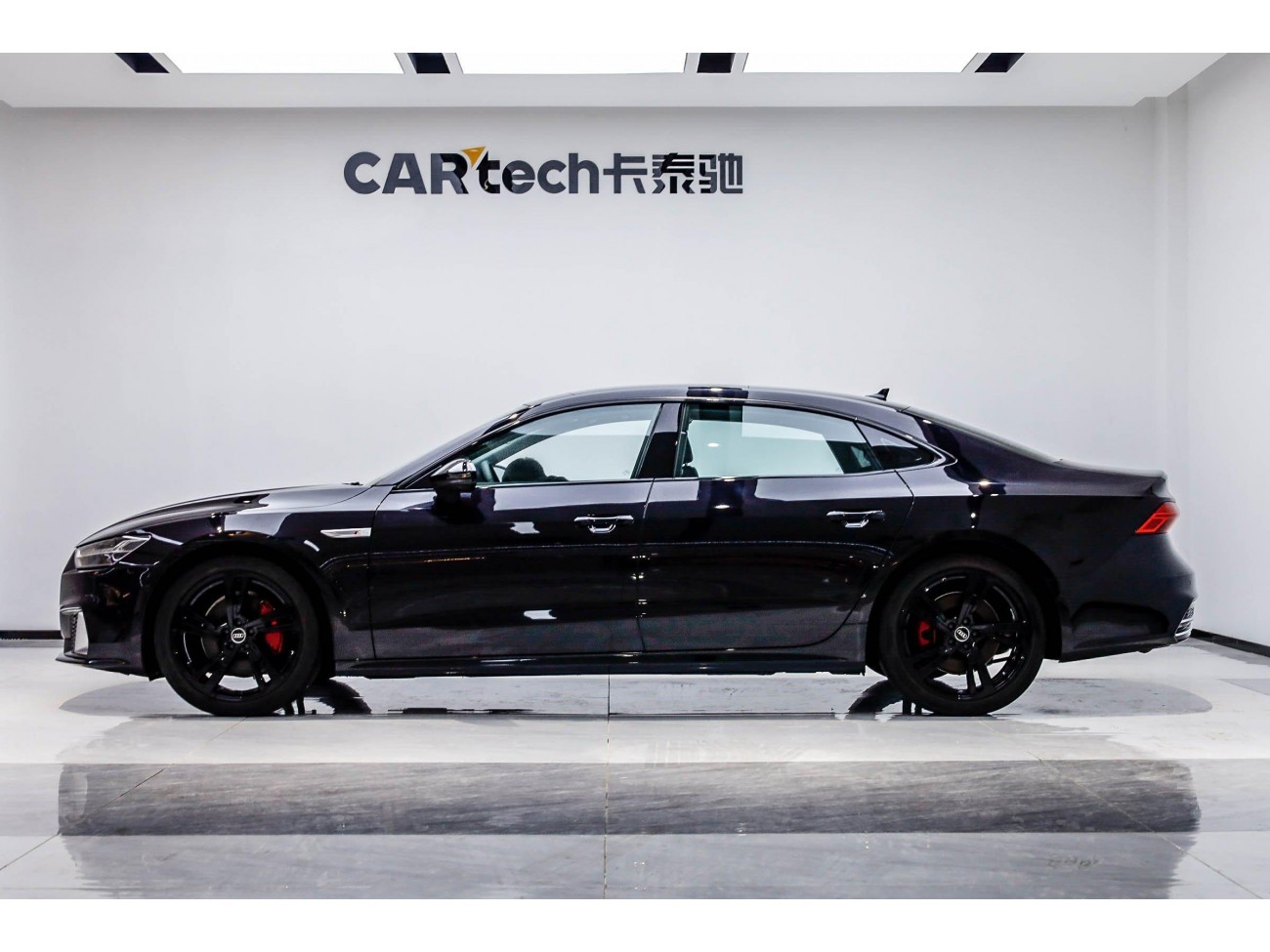 Audi A7L 45 TFSI 2024